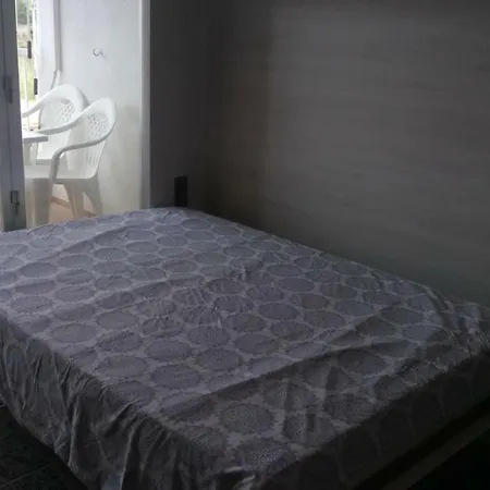 R&G Pineda Apartamento La Pineda Esterno foto
